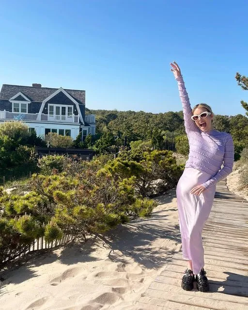 American actress Emma Roberts shows off her AirBNB for Memorial Day Weekend in the last decade of May 2023. (Photo by emmaroberts/Instagram)
