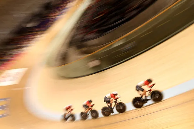 Canada's Maggie Coles-Lyster, Sarah van Dam, Erin J Attwell, Ariane Bonhomme in action during the women's elite team pursuit qualifiers at the Emirates Arena in Glasgow, Scotland on August 4, 2023. (Photo by Matthew Childs/Reuters)