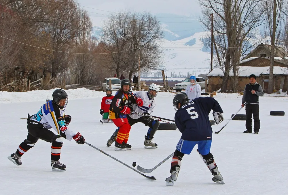 Kyrgyzstan's First Female Hockey Team