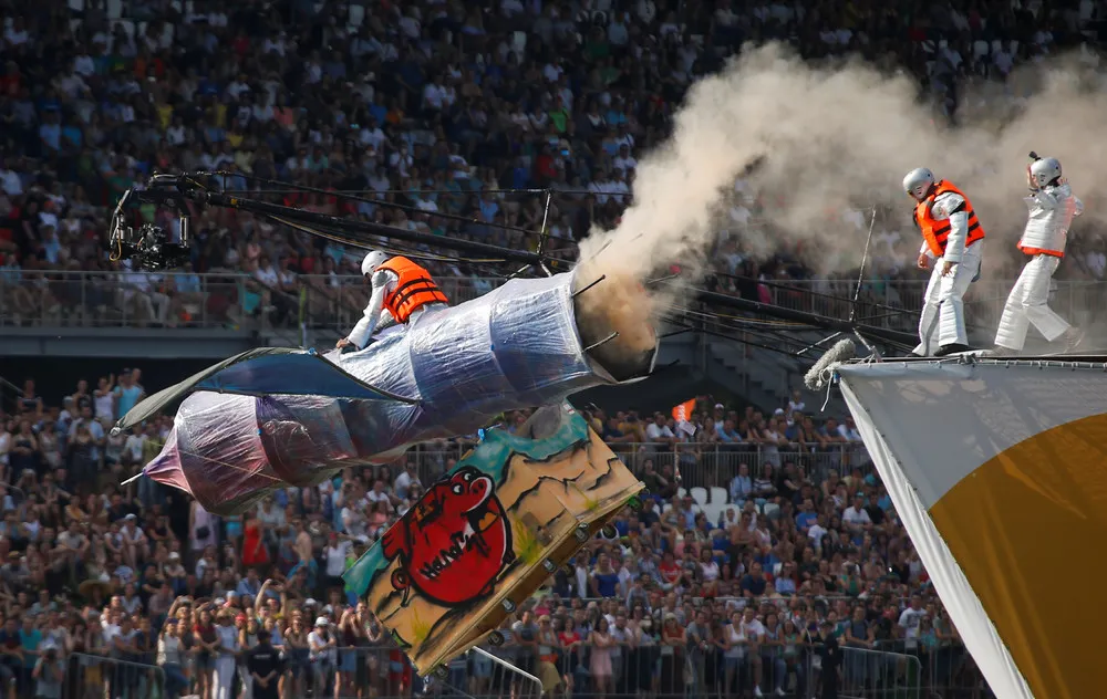 The Day in Photos – August 14, 2017, Part 2/2