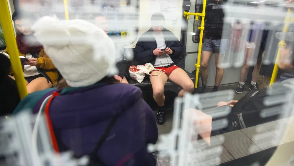 No Pants Subway Ride 2015, Part 1/2