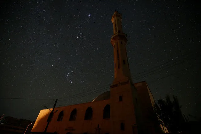 A mosque stands in the city of Idlib, Syria October 30, 2016. (Photo by Ammar Abdullah/Reuters)
