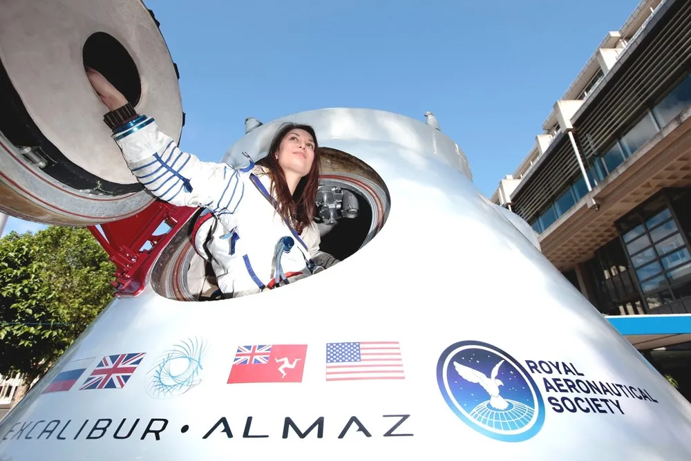 Space Tourism a Reality: British Space Company Excalibur Almaz Make Moon Announcement