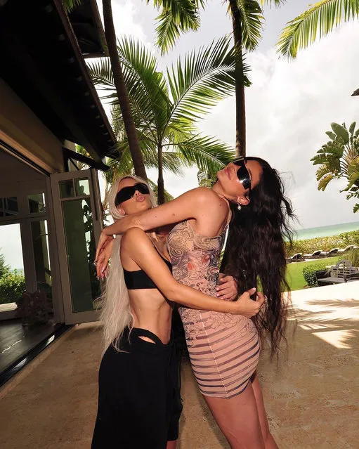 American socialite Kim Kardashian (L) embraces her sister Kylie for her birthday on August 10, 2022. (Photo by Instagram)
