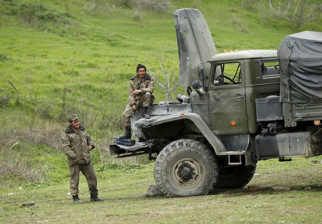 Servicemen of the self-defense army of Nagorno-Karabakh rest at their position in the village of Talish April 6, 2016. (Photo by Reuters/Staff)