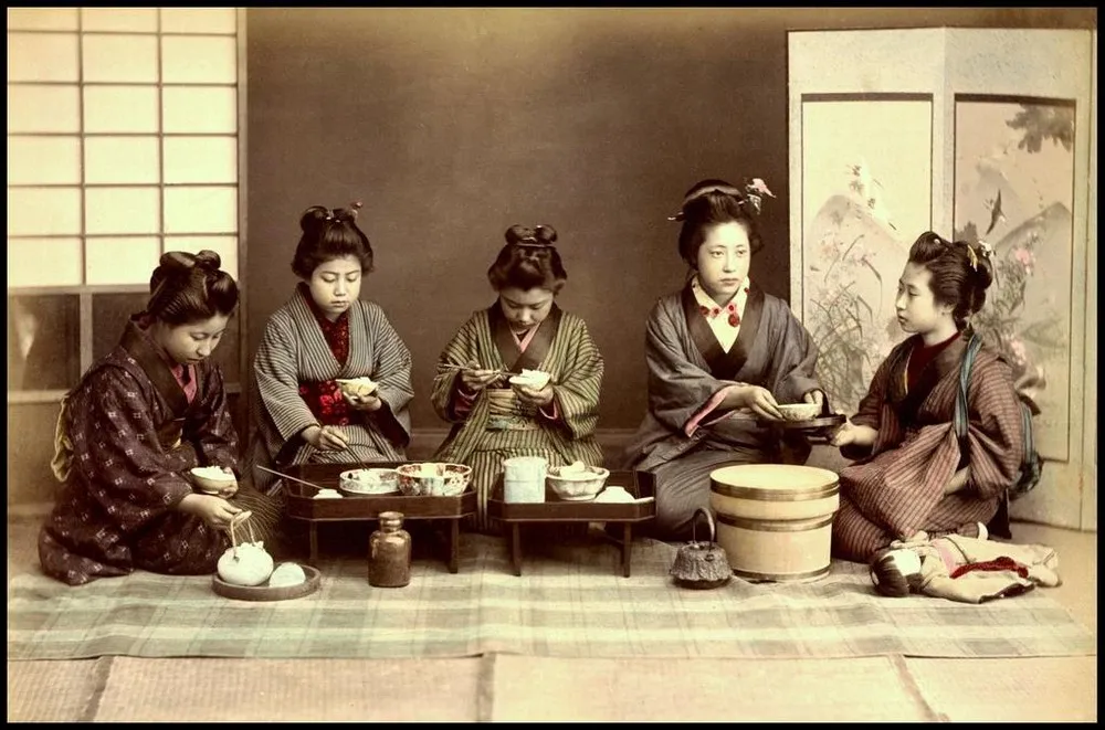 Japanese 130 Years Ago, Part III. Photos By Kusakabe Kimbei
