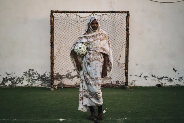 Sport finalist. Founded in 2019, Mauritania women’s football team played their first international match, against Djibouti, last summer, losing 3-1. The Islamic country is a deeply conservative, and for many the idea of women taking part in such a sport is unpalatable. “We want to change society’s vision of women in Mauritania”, says the head of the country’s women’s football federation. (Photo by Lucas Barioulet/Sony World Photography Awards)