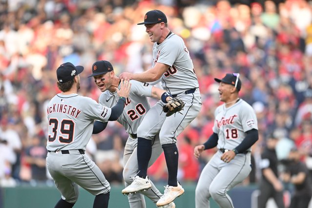 Kerry Carpenter #30 of the Detroit Tigers celebrates with teammates after defeating the Cleveland Guardians 6-3 in game three of the American League Wild Card Series at Progressive Field on October 02, 2025 in Cleveland, Ohio. (Photo by Nick Cammett/Getty Images)