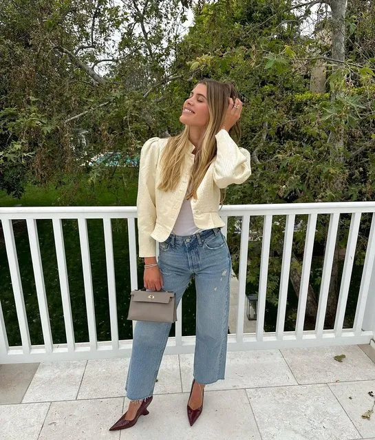 American social media personality, model and fashion designer Sofia Richie in the second decade of May 2023 strikes a pose to show off her OOTD. (Photo by sofiarichiegrainge/Instagram)