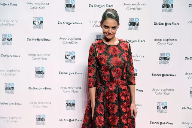 Actor Katie Holmes arrives on the red carpet at the 2016 IFP Gotham Independent Film Awards in Manhattan, New York, U.S. November 28, 2016. (Photo by Mark Kauzlarich/Reuters)