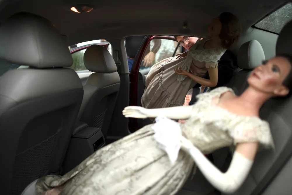 Wax Figures of US Presidents go under the Hammer