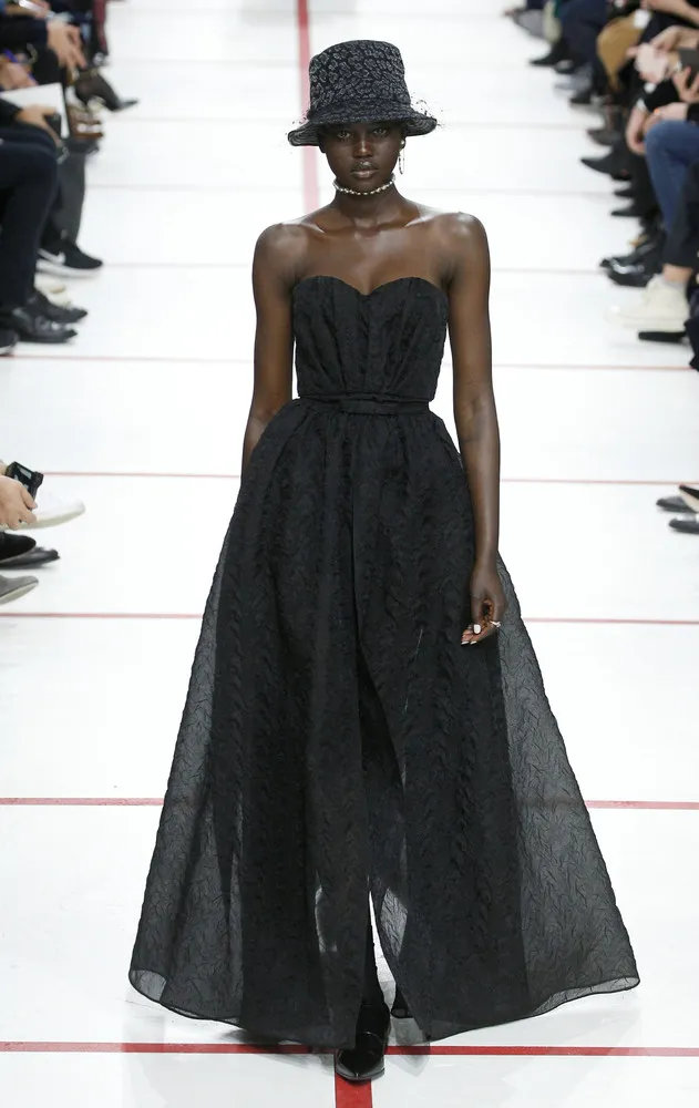 Paris Fashion Week 2019, Part 1/4