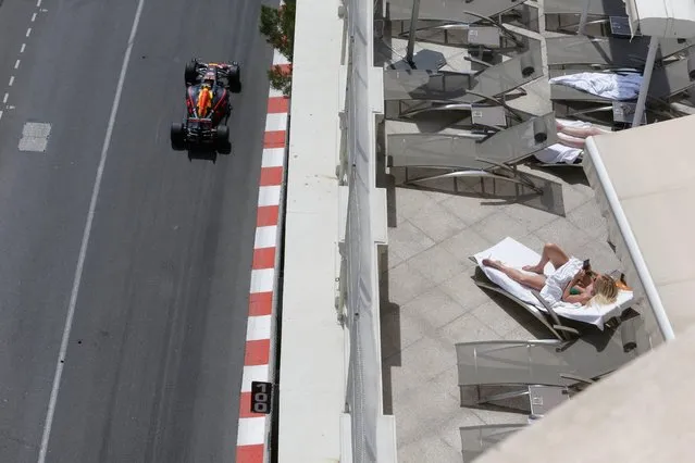 Red Bull driver Daniel Ricciardo of Australia, steers his car during the second free practice at the Monaco racetrack, in Monaco, Thursday, May 26 2016. The Formula one race will be held on Sunday. (Photo by Claude Paris/AP Photo)