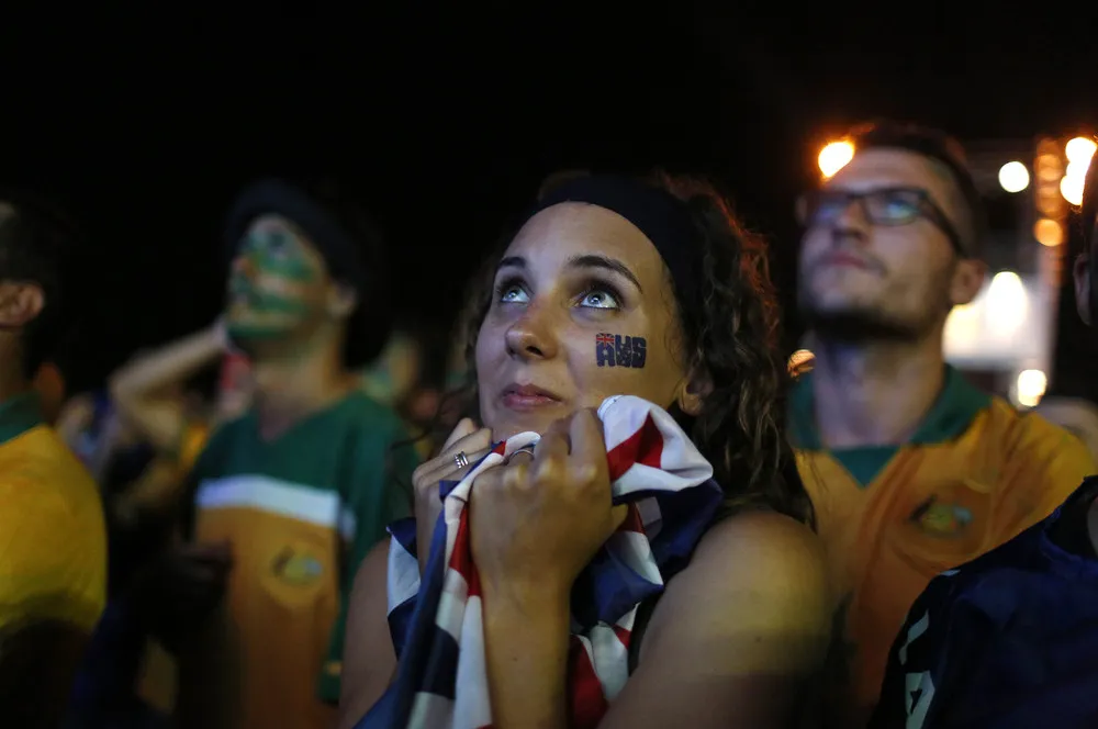 Fans Worldwide Watch World Cup