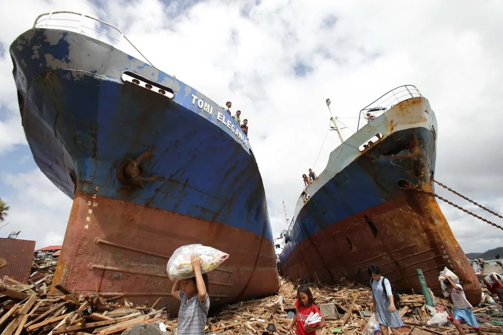 Typhoon Devastates Philippines