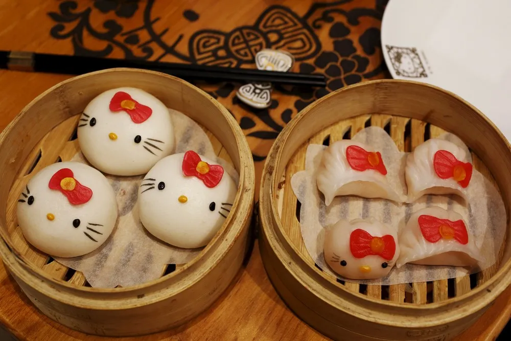 Hello Kitty-themed Chinese Restaurant in Hong Kong
