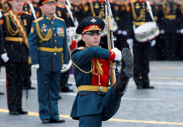 A Russian honour guard marches during a military parade on Victory Day in Red Square in Moscow, Russia on May 9, 2024. (Photo by Maxim Shemetov/Reuters)