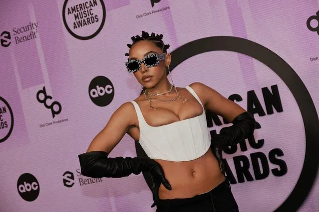 Tinashe arrives at the 2022 American Music Awards at the Microsoft Theater, in Los Angeles, California, U.S., November 20, 2022. (Photo by Aude Guerrucci/Reuters)