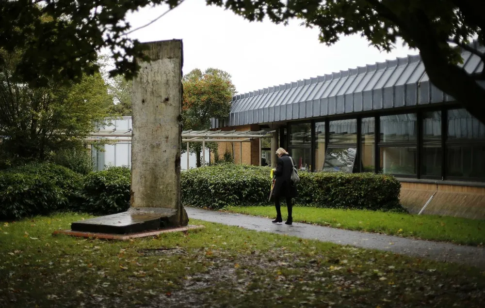 Pieces of the Berlin Wall Around the World