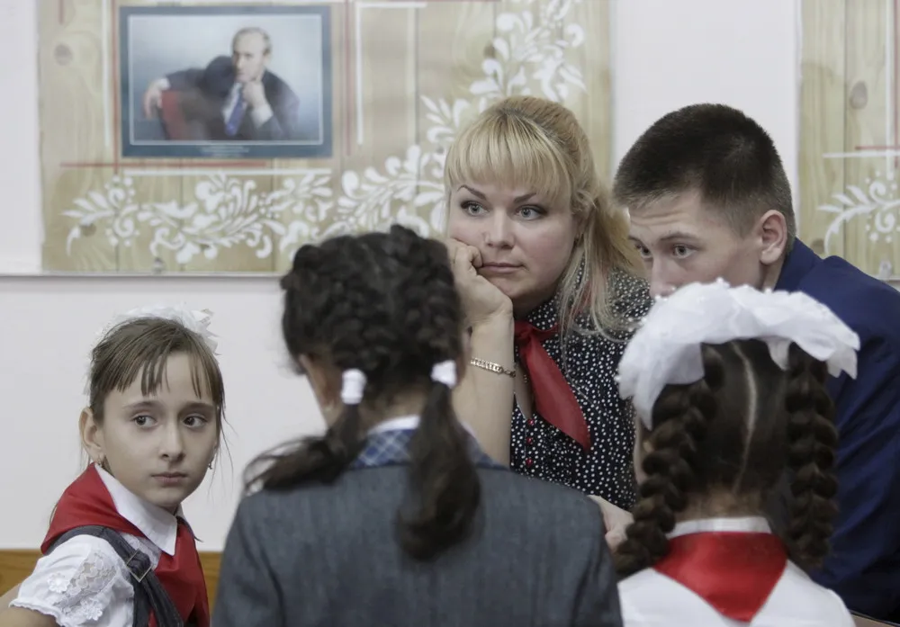 Russia's Communist Kids