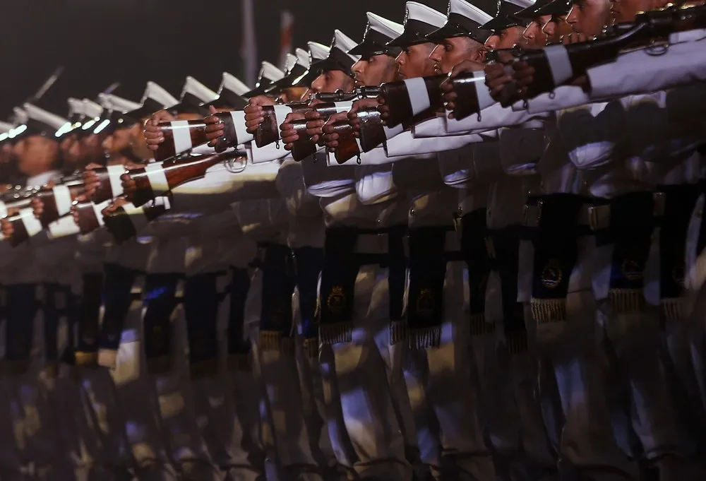 The Week in Pictures: November 29 – December 6, 2013 (92 Photos)