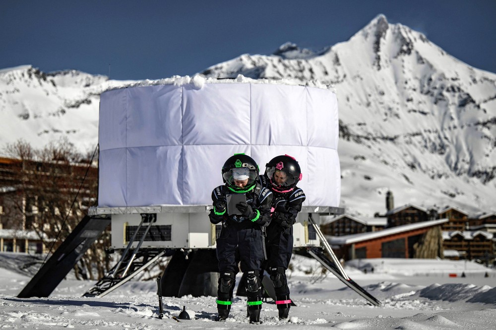 Pictures of the Year 2024, Part 020/240