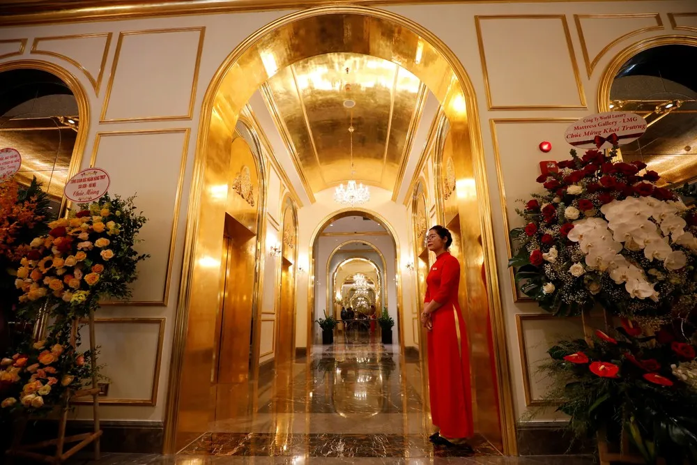 World’s First Gold-Plated Hotel