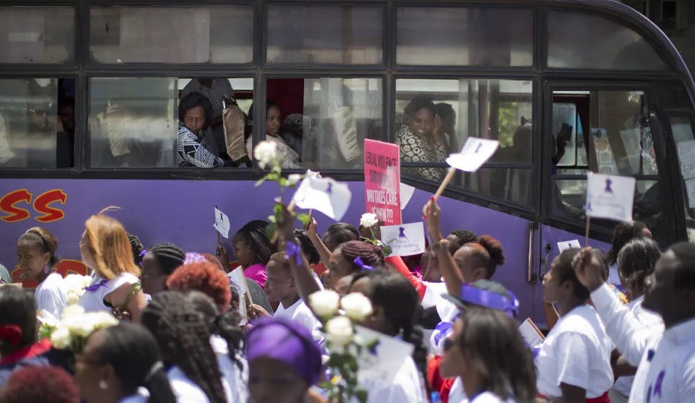 Kenya Women March for Right to Wear Mini-Skirts