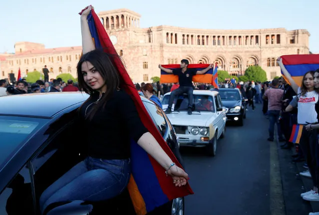 Supporters of Armenian opposition leader Nikol Pashinyan stage a rally in Yerevan, Armenia April 25, 2018. (Photo by Gleb Garanich/Reuters)
