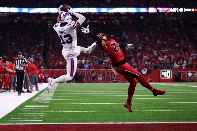 Gabe Davis #13 of the Buffalo Bills attempts to catch a pass during the fourth quarter against the Houston Texans at NRG Stadium on November 20, 2025 in Houston, Texas. (Photo by Kevin Sabitus/Getty Images)