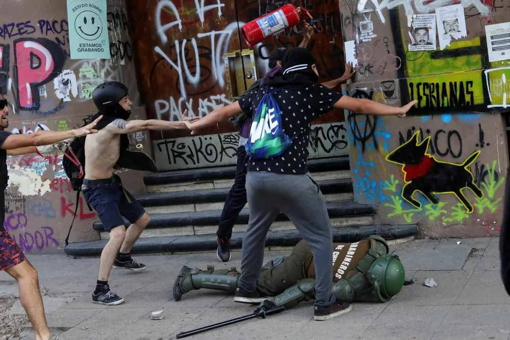 The Day in Photos – December 14, 2019