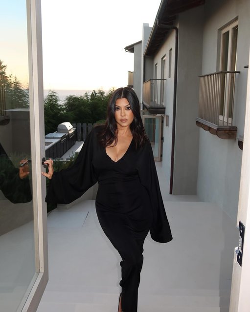 American media personality and socialite Kourtney Kardashian in the last decade of October 2024 keeps it demure and classy while heading to “dinner with my besties”. (Photo by kourtneykardash/Instagram)