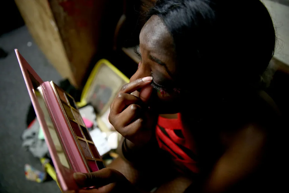 Britain's Female Wrestlers