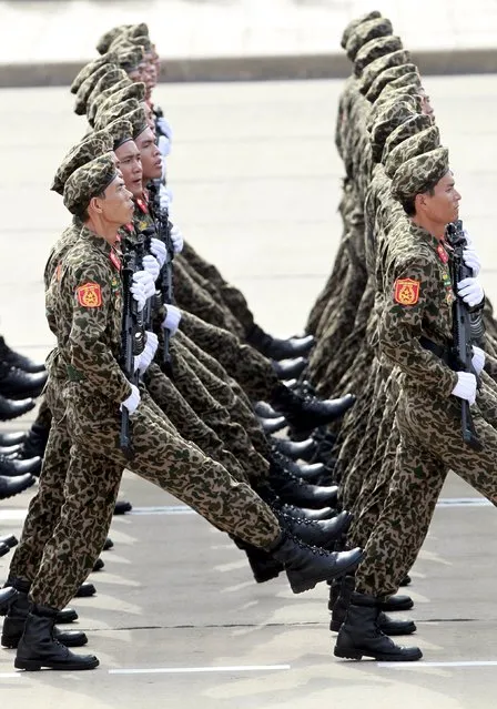 Vietnamese soldiers of commando unit march during a parade marking Vietnam's 70th National Day at Ba Dinh square in Hanoi, Vietnam September 2, 2015. (Photo by Reuters/Kham)