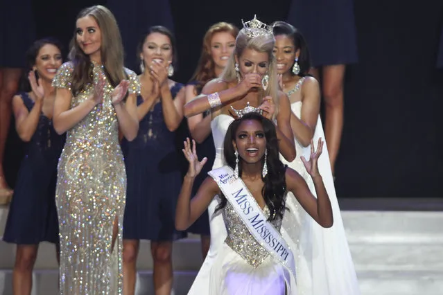 Miss Tupelo Asya Branch reacts to being crowned Miss Mississippi 2018 during the Miss Mississippi Pageant at the Vicksburg Convention, Saturday, June 23, 2018, in Vicksburg, Miss. (Photo by Courtland Wells/The Vicksburg Post via AP Photo)