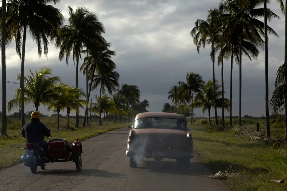 Cuba Flower Vendor Photo Essay