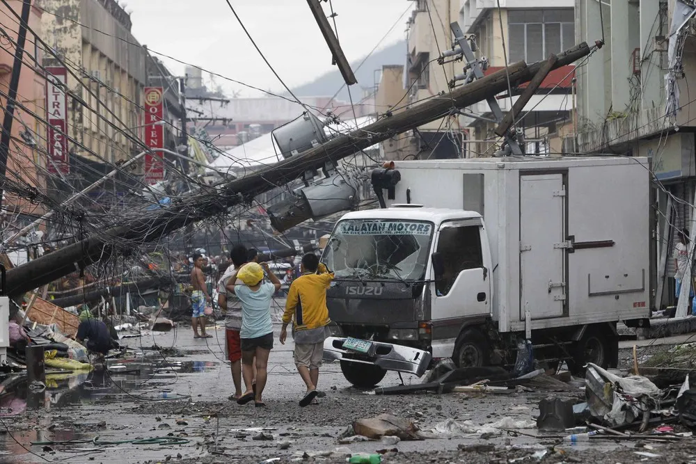 Typhoon Devastates Philippines