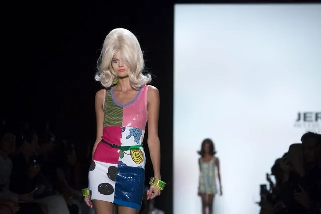 A model presents a creation from the Jeremy Scott Spring/Summer 2016 collection during New York Fashion Week in New York, September 14, 2015. (Photo by Andrew Kelly/Reuters)