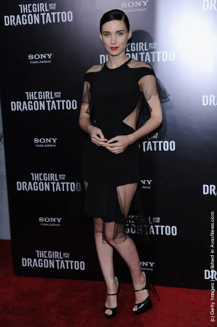 Rooney Mara attends the 'The Girl With the Dragon Tattoo' New York premiere