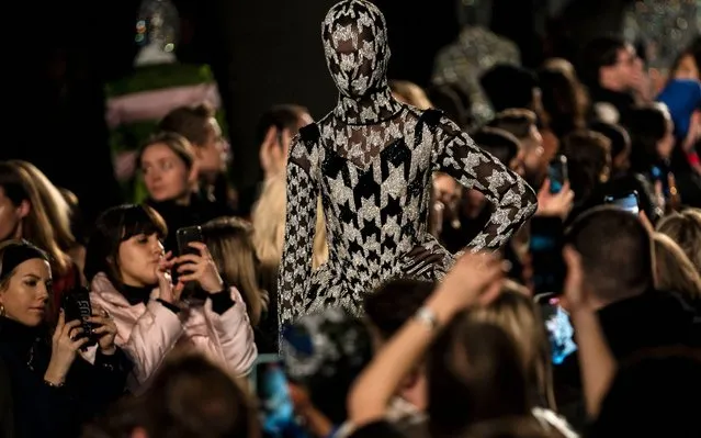A model presents a creation by Richard Quinn at London Fashion Week, in London, Britain, 15 February 2020. The Women's Autumn-Winter 2020/2021 collections are presented at the LFW until 18 February 2020. (Photo by Will Oliver/EPA/EFE/Rex Features/Shutterstock)