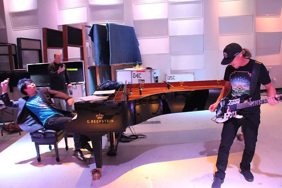 Lang Lang Rehearses with Metallica for the 2014 Grammys