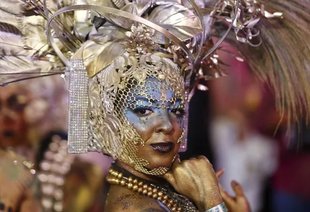 A guest arrives for the opening ceremony of the 23rd Life Ball in Vienna, Austria May 16, 2015. (Photo by Leonhard Foeger/Reuters)