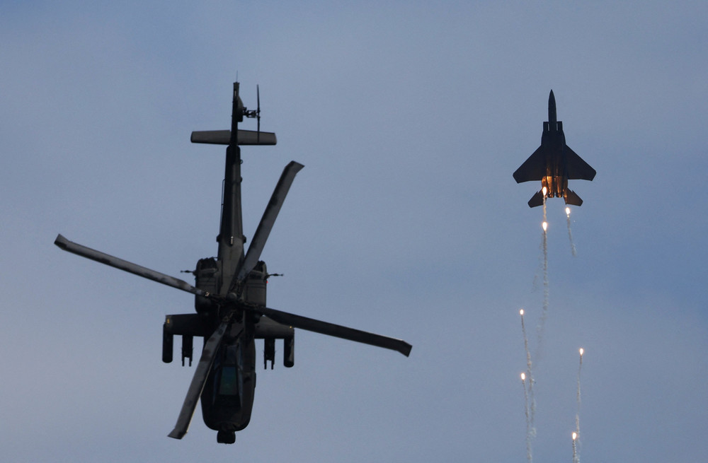 Some Photos: Aircraft