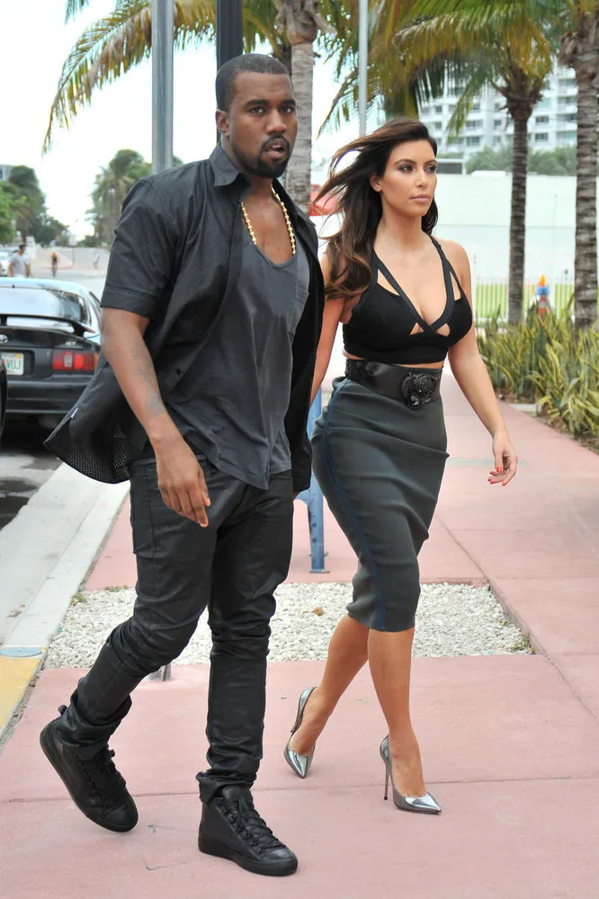 Kim Kardashian in Miami – Very Sexy!