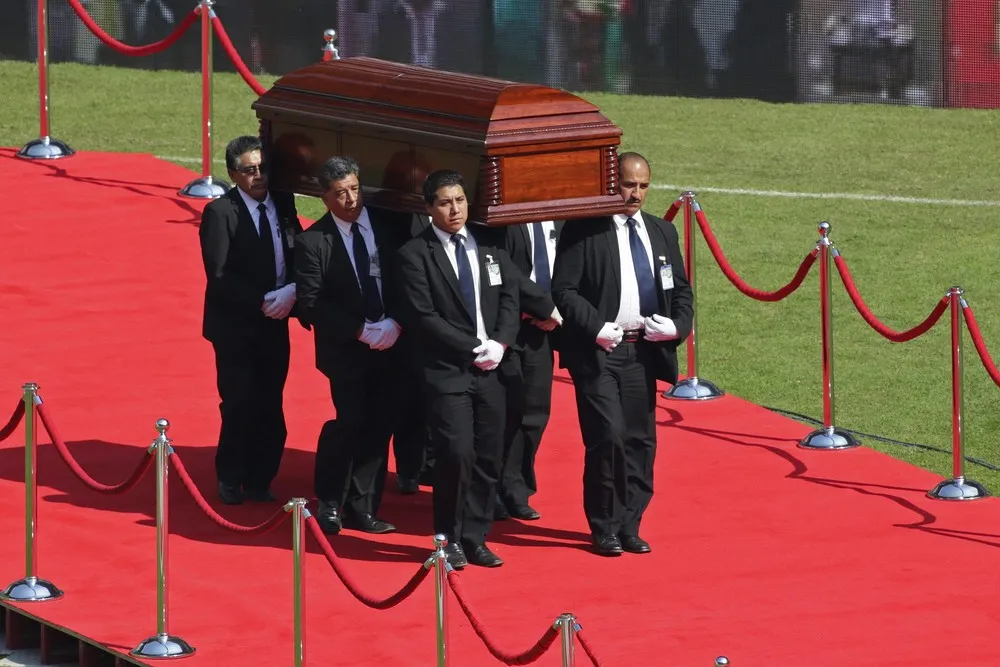 Roberto Gómez Bolaños “Chespirito” Final Goodbye in Mexico City