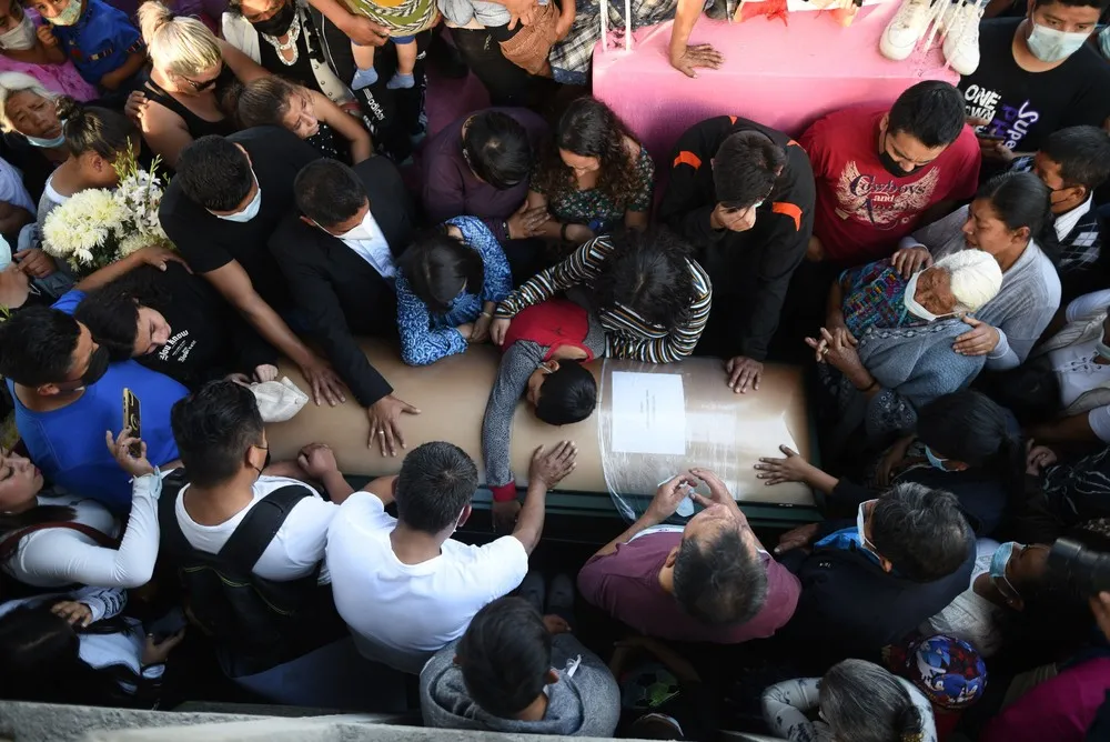 The Day in Photos – December 21, 2021