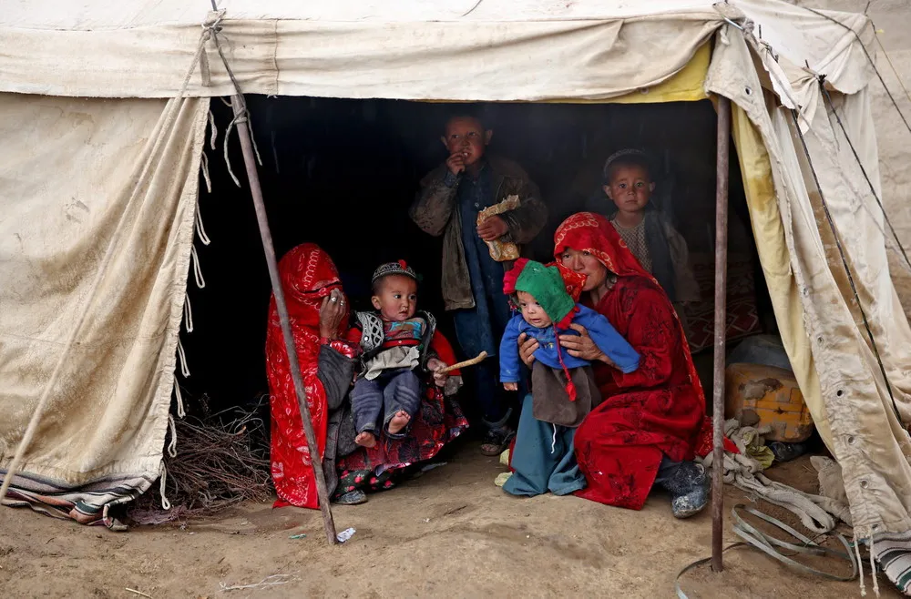 Survivors after Afghan Mudslide