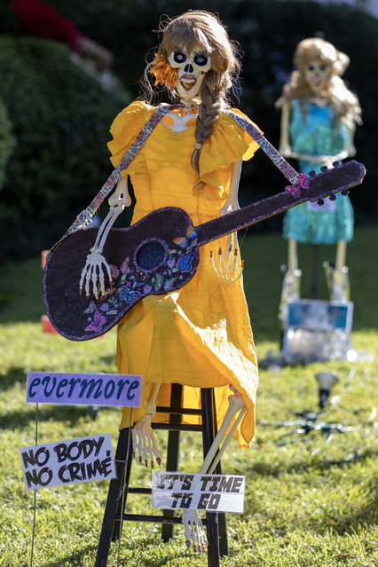 The Skeleton House in New Orleans in the last decade of September 2024 has chosen a “Terror Swift” theme for this year’s Halloween display, with skeletons dedicated to Taylor Swift albums. (Photo by The Mega Agency)