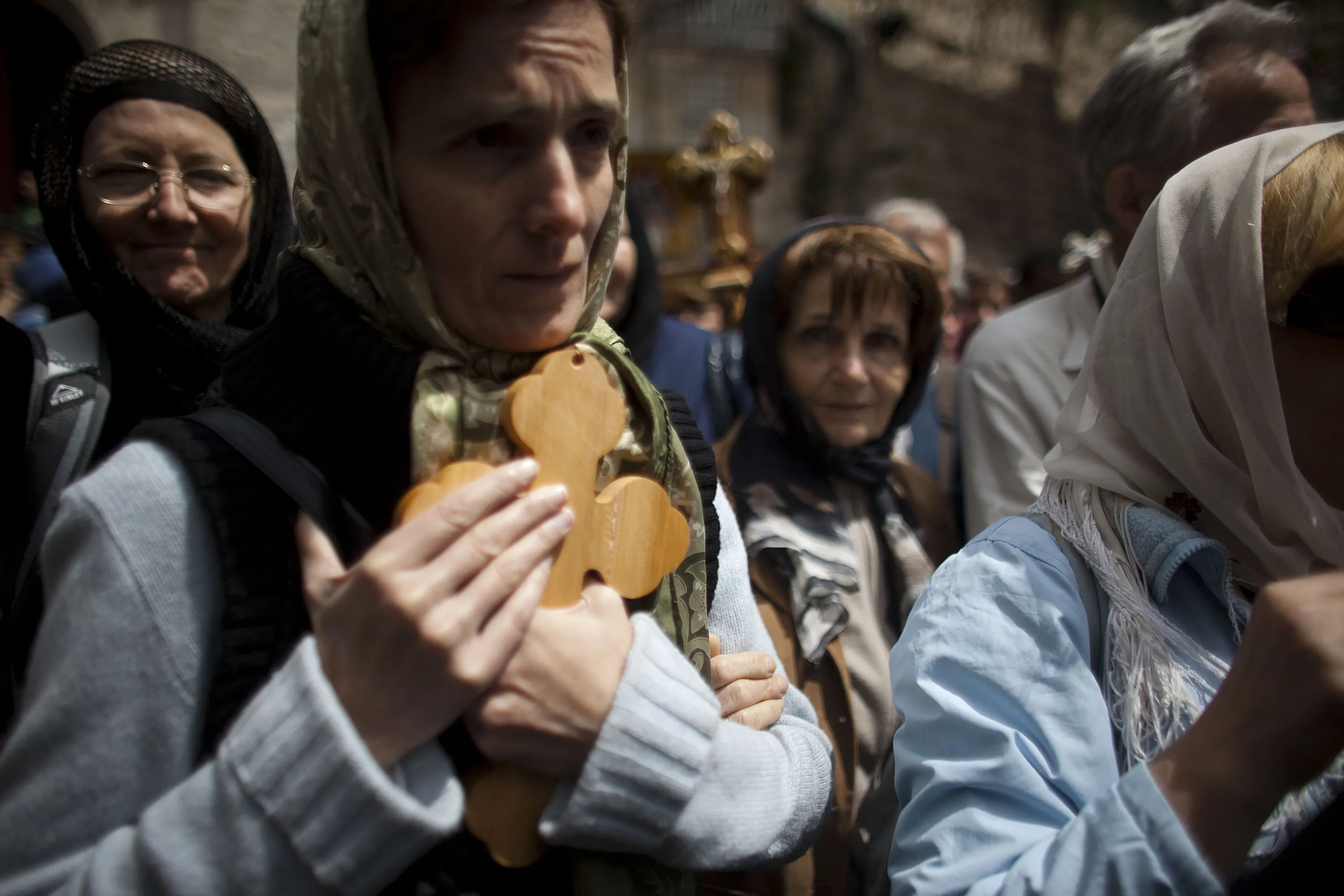 christians-celebrate-good-friday-in-jerusalem