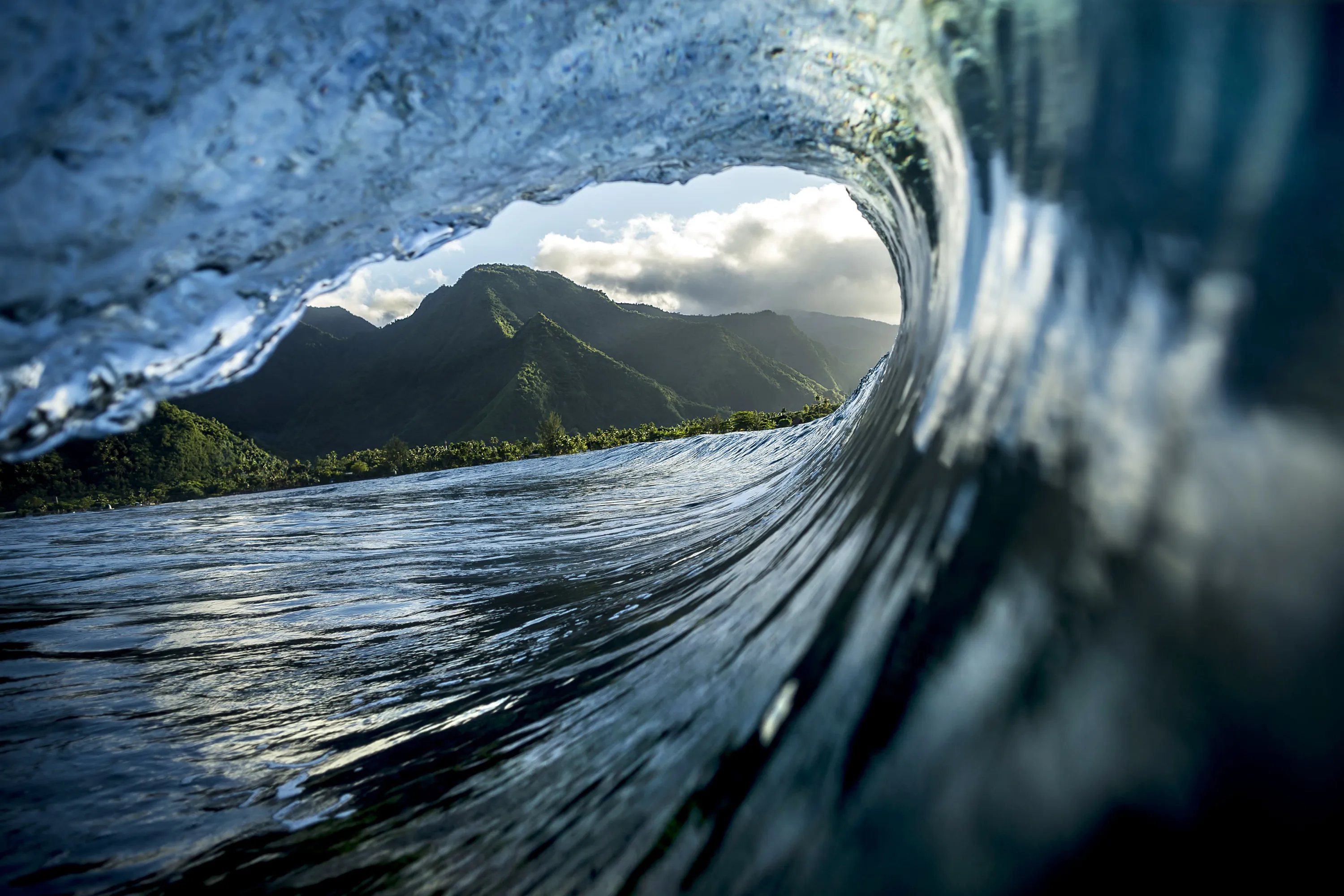Волны человека в природе. Вдохновляющие снимки. Волны на озере. Вдохновляющие фото. Потрясающие картинки.